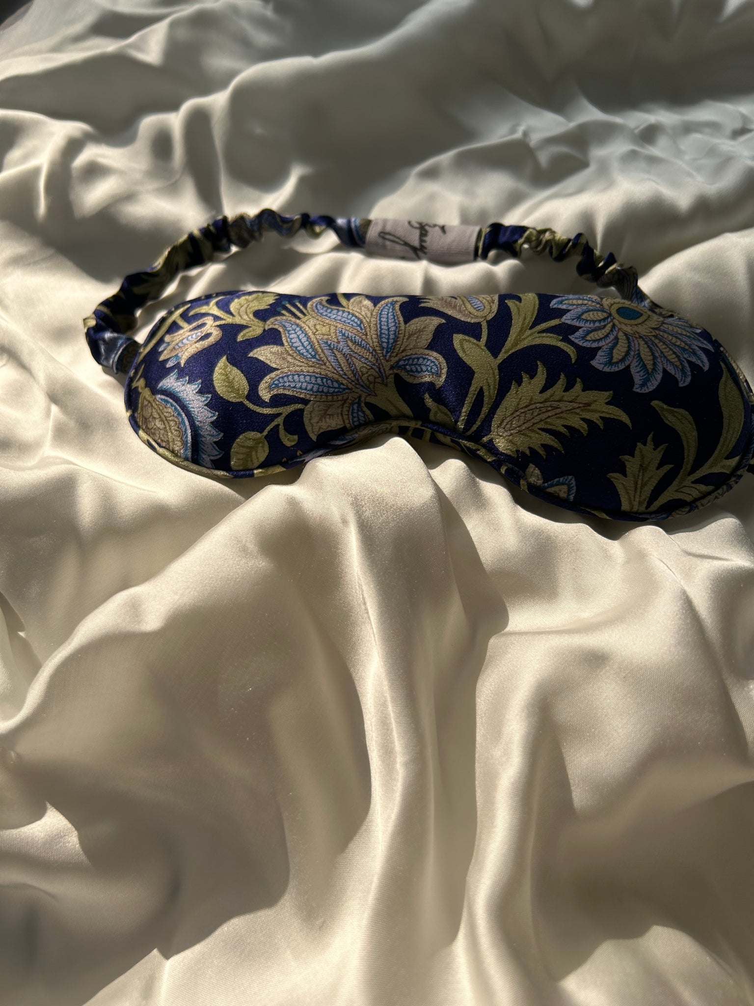 Kumudini Silk Sleep Eye Pillow